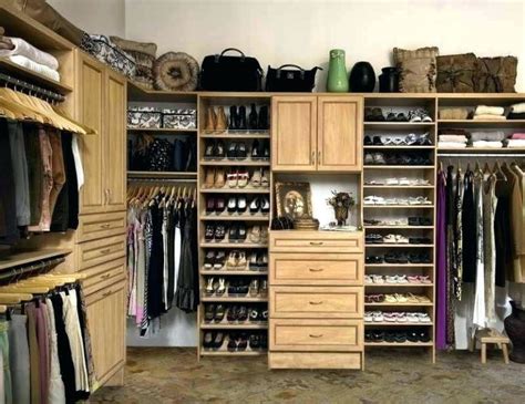 Small Shop 的图像结果