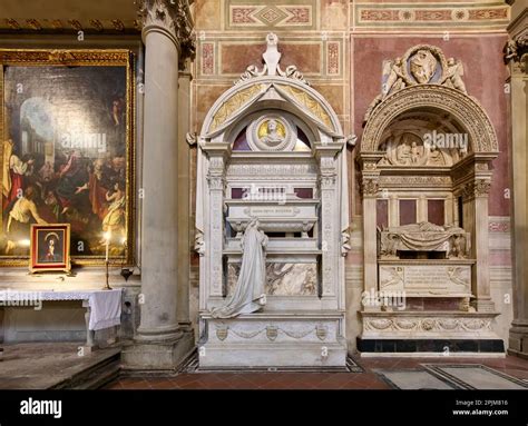 tomb of Gioachino Rossini, interior shot of Santa Croce, Basilica di ...