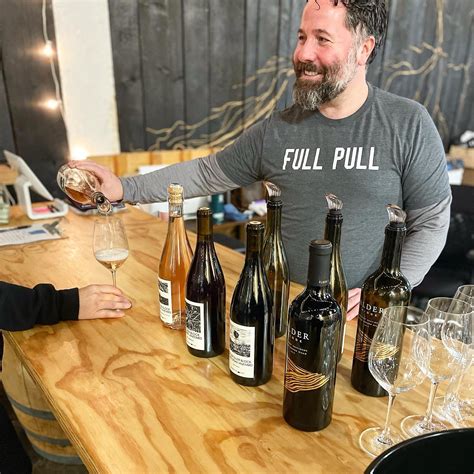 Full Pull Wines (@fullpullwines) • Instagram photos and videos