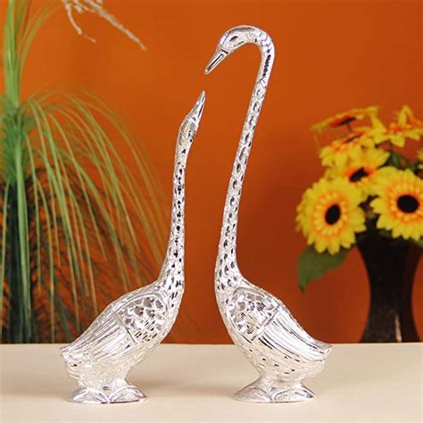 Handicrafts Paradise Pair of Kissing Swan/Duck Home Decor Showpiece in ...