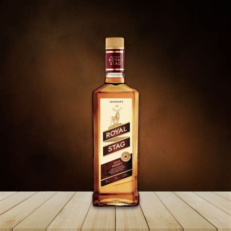 ROYAL STAG DELUXE WHISKY – Mansionz