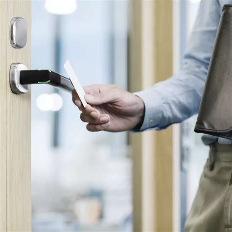 Aperio® | Découvrir la gamme de produits | ASSA ABLOY