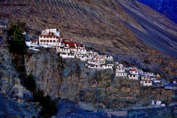 7 Days 6 Nights New Delhi to Pangong Lake Family Vacation Holiday ...