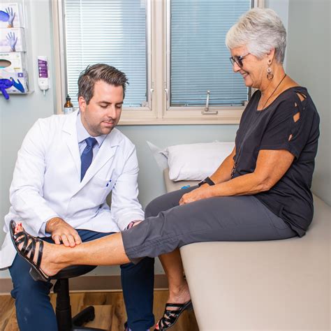 Robert Dow, M.D. | Orthopaedic Center of Southern Illinois