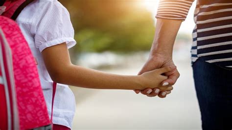 Daughters Day Quotes 2022, Wishes, Messages & Status: 15 quotes that ...