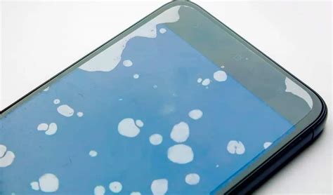 Screen Protector Bubbles 的图像结果