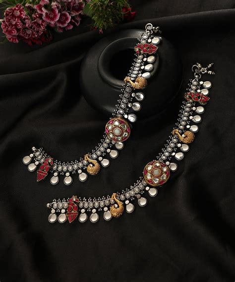 Jewellery – WeaverStory