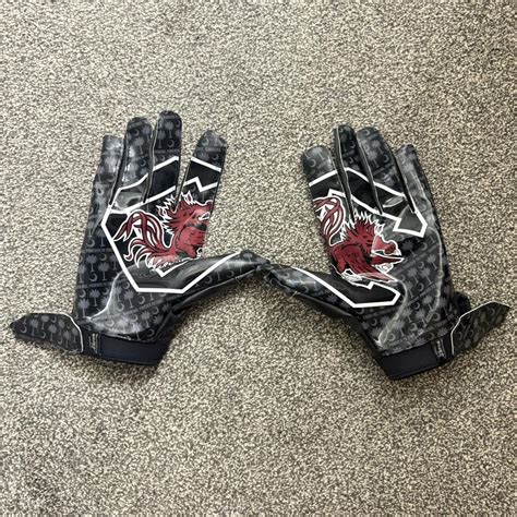 College Football Gloves (South Carolina & UGA,) SC... - Depop