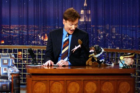 Triumph the Insult Comic Dog Takes Credit for Conan O'Brien-Jay Leno ...