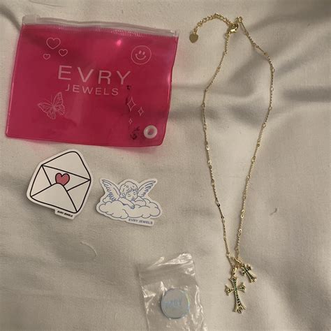 evry jewels green cross necklace brand new - Depop