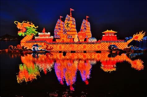 超美！广元女儿节看点之二为彩船巡游，旅游特色明显，一起来看看_腾讯新闻