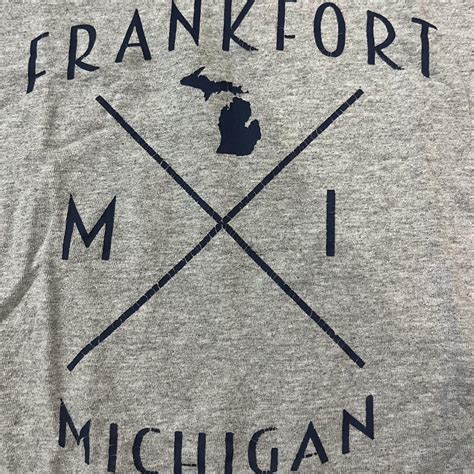 Small Frankfort Michigan tee shirt Wear in the label - Depop