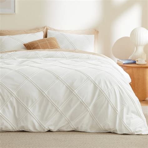 Amazon.com: Bedsure Flannel Velvet Duvet Cover Queen Size, Ultra Soft ...