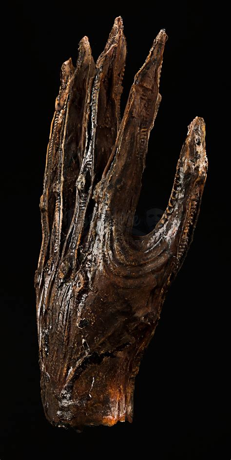 Alien Hand Walmart 的图像结果