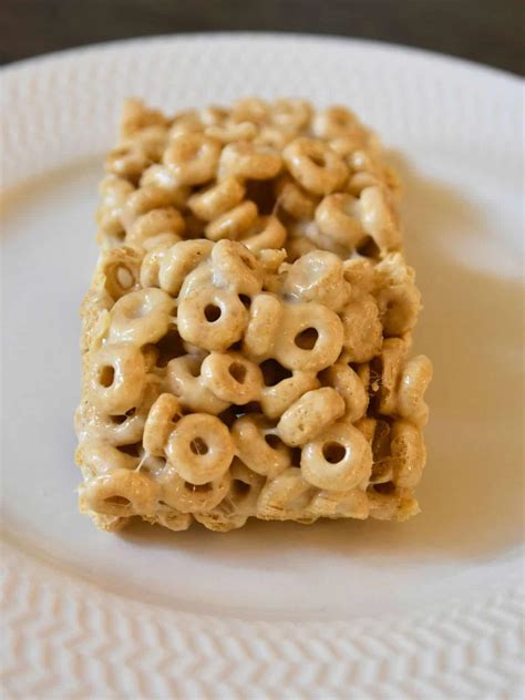 Honey Nut Cheerio Marshmallow Bars at Hilda Connor blog