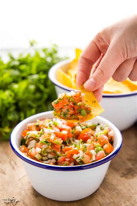 Pico de Gallo (Salsa Fresca Recipe) - The Busy Baker