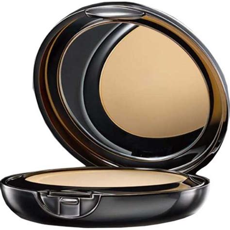 Lakme Absolute White Intense Wet And Dry Compact (Golden Medium-03 ...