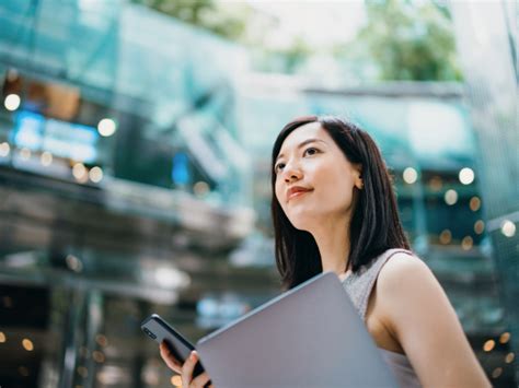 The era of agentic AI: Transforming the financial services industry in Asia