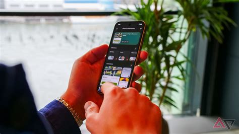 Google's new Pixel Screenshots app is on the Play Store and available ...