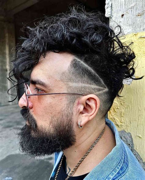Mens Undercut Wavy