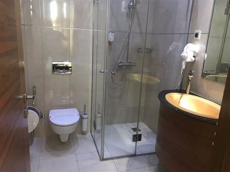 HOTEL BISTRIK (Sarajevo) - Hotel Reviews, Photos, Rate Comparison ...