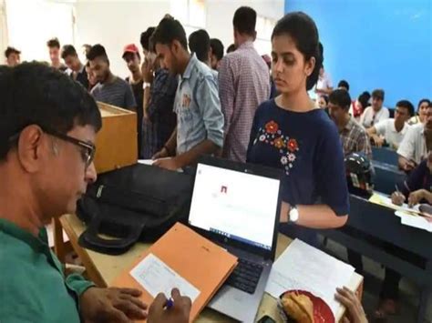 Nitish Kumar Government New system: Strict on revenue workers in Bihar ...