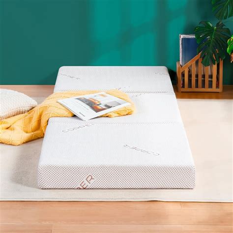 The Ultimate Guide to Comfort: Best Floor Sleeping Mats