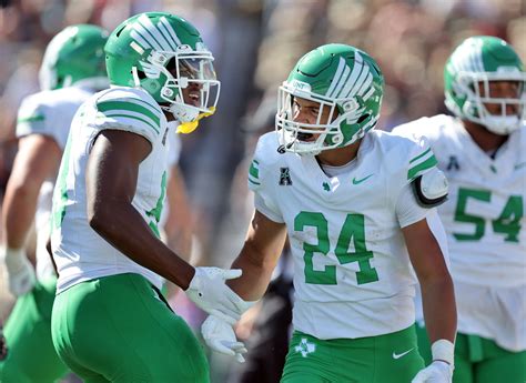 North Texas vs Charlotte Predictions, Best Bets & Lines for Friday