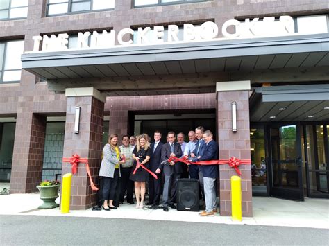 Visitors check out newly renovated Knickerbocker apartments in Bay ...