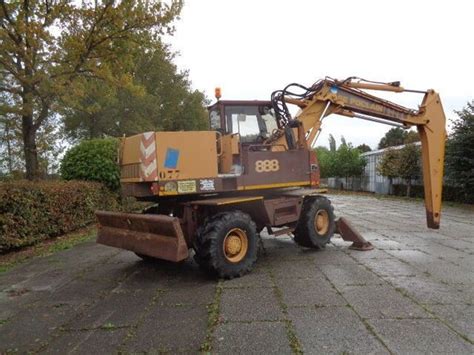 Case 888 Turntable Leveler Crawler Excavator Pdf Parts Manual – Manuals ...