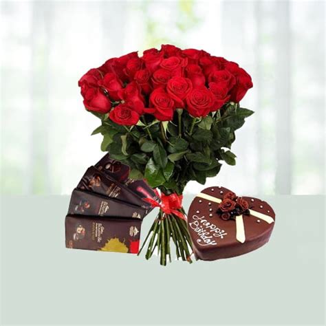 Send Valentine Day 25 Red Rose Flowers Bouquet with Heart Shape Choco ...