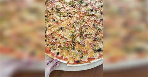Bookmark This Eatery For Their Deep Dish Pizza, Monster Pizza & More | LBB