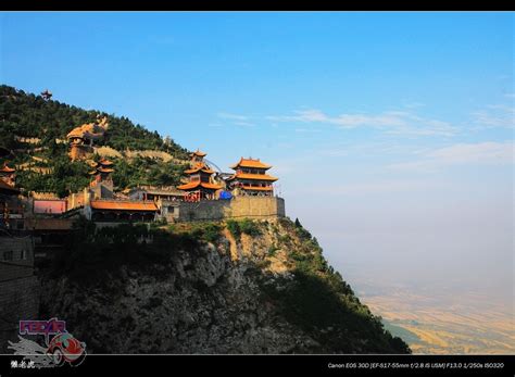 河北邢台有一座爱情山，风景秀美，有山有水，特别适合情侣出游