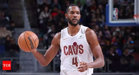 Cleveland Cavaliers face setback as Evan Mobley suffers ankle injury ...
