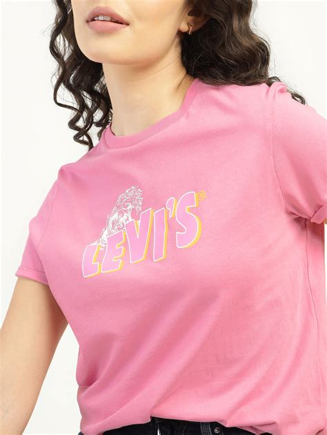 Women's Graphic Print Relaxed Fit T-shirt – Levis India Store