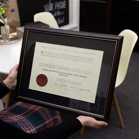 Graduation Frame HD 的图像结果