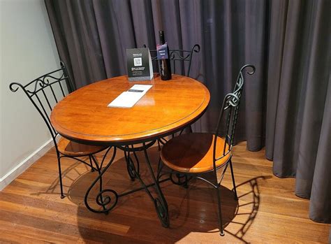 THE COMMODORE (Mount Gambier) - Motel Reviews, Photos, Rate Comparison ...