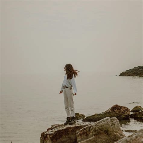 Overcoming Analysis Paralysis: 6 Principles for Your 20s — The Twenties Detox