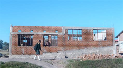 Computer Lab Front View 的图像结果