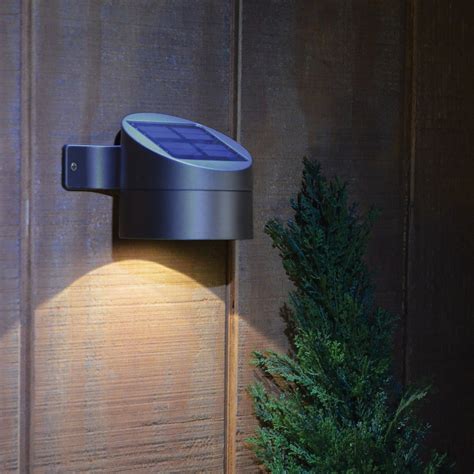 10 benefits of Outdoor wall solar lights - Warisan Lighting