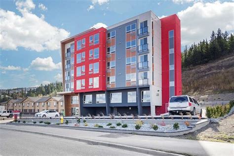 THE HUE HOTEL, AN ASCEND HOTEL COLLECTION MEMBER (Kamloops) - Hotel ...