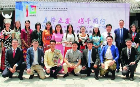 外国留学生在中国 Foreign students in China - China Plus