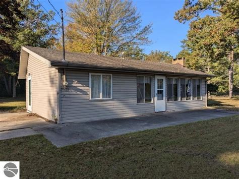 5533 E County Line Rd, South Branch, MI 48761 | Homes.com