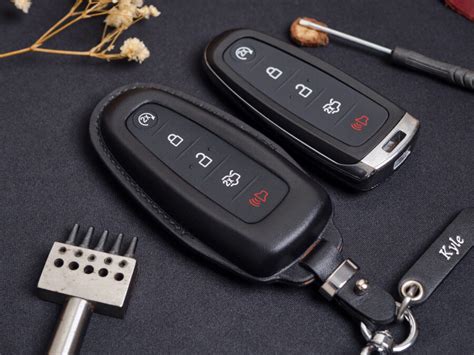 How to Program 2006 Ford Explorer Key FOB 的图像结果