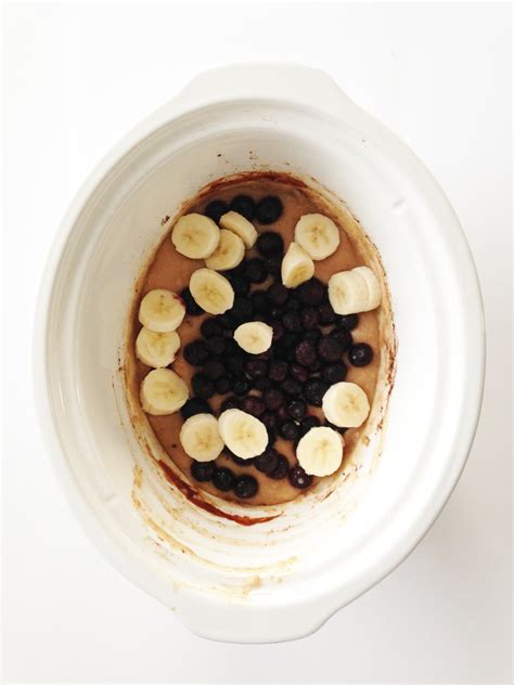 Crock Pot Blueberry & Banana Irish Oatmeal — The Skinny Fork