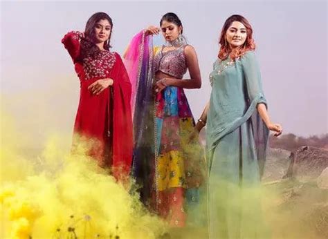 Feel-Good Fashion: The Magic of Color Psychology in Colorful Ethnic ...