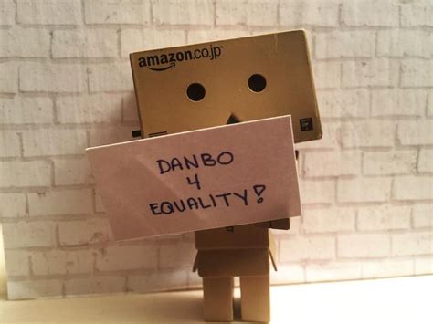 Danbo Box Robot 的图像结果