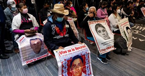 Caso Ayotzinapa: "Se tocará a quien sea, incluso al Ejército", dice ...