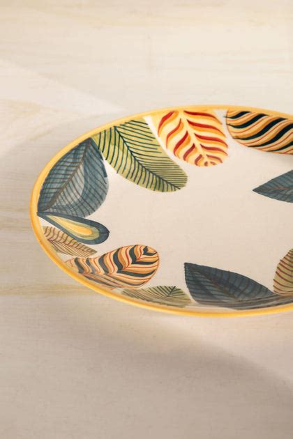 Buy Quemon Handpainted Green Ceramic Wall Plate Online – Freedom Tree