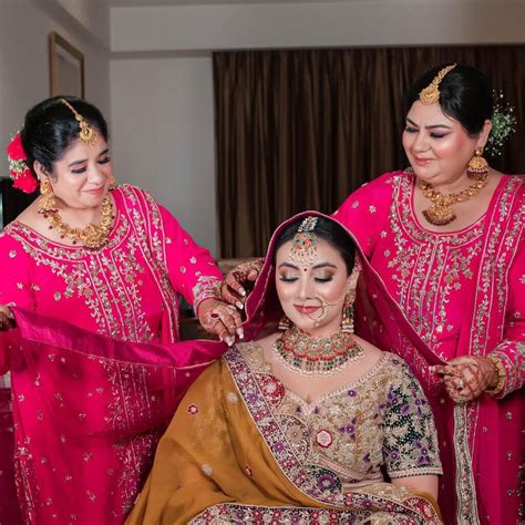 100+ bridal photoshoot poses For Weddings To Ace Your Album